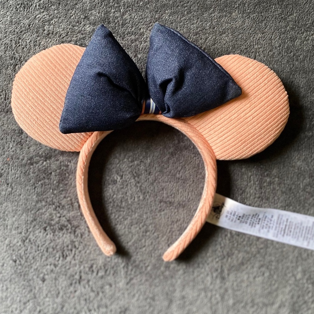 Disney Pink corduroy Minnie Headband